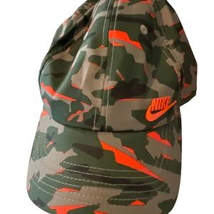 Nike Camo Hat